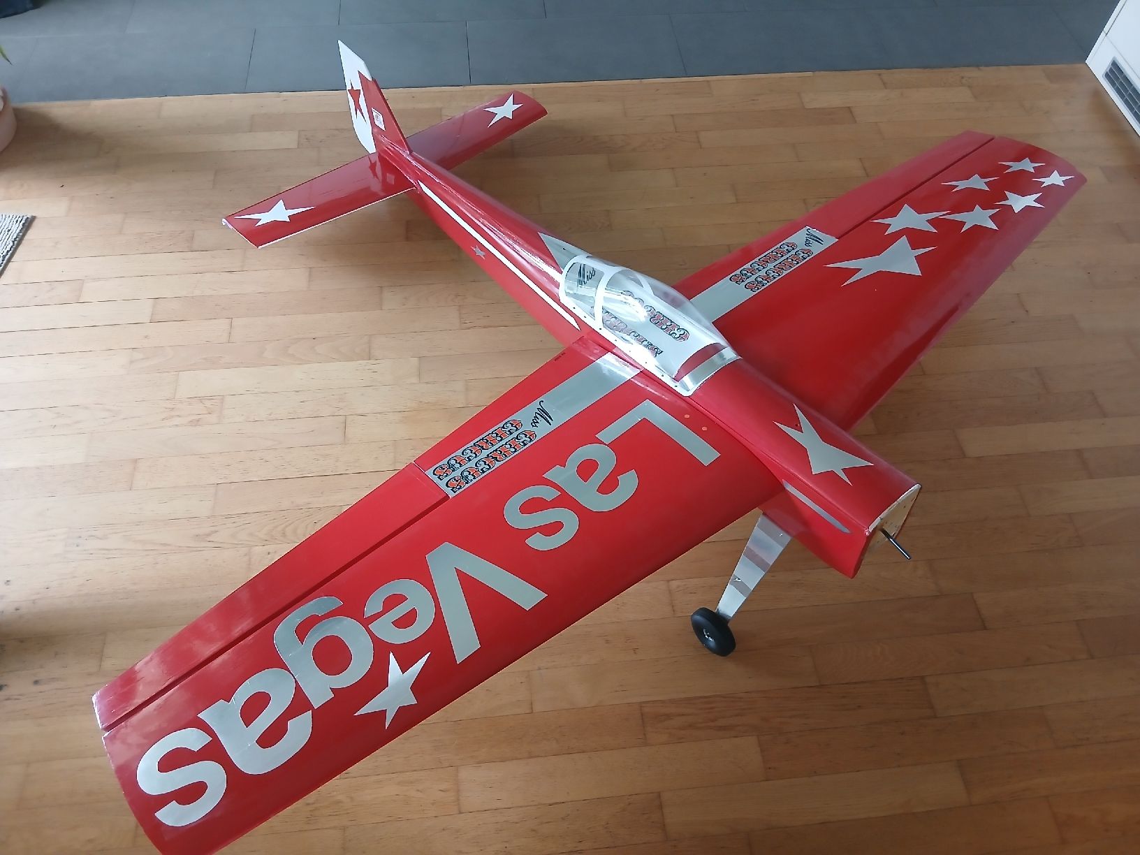 RC Kits de montage: Miss Circus Circus / Las Vegas – D'occasion à Sennwald par Flying 3