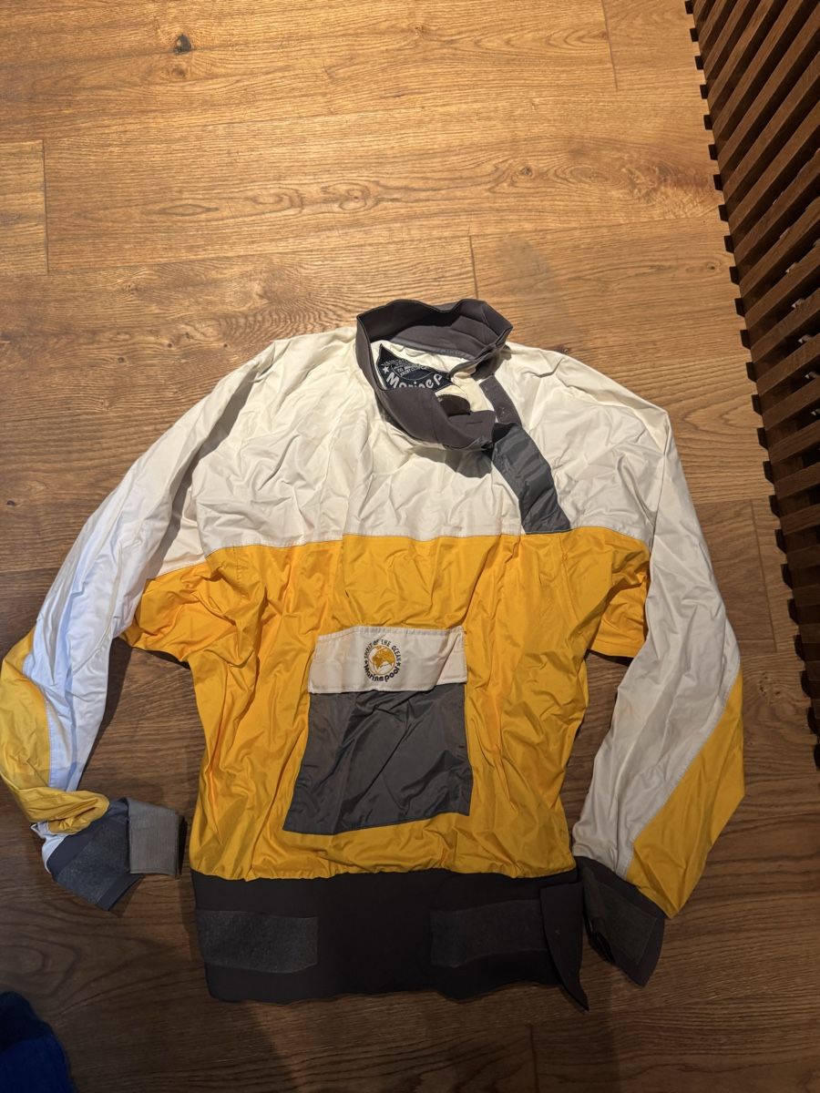 Jacken: Marine Pool Water Proof Jacket – Gebraucht aus St. Moritz von Bengeee 1