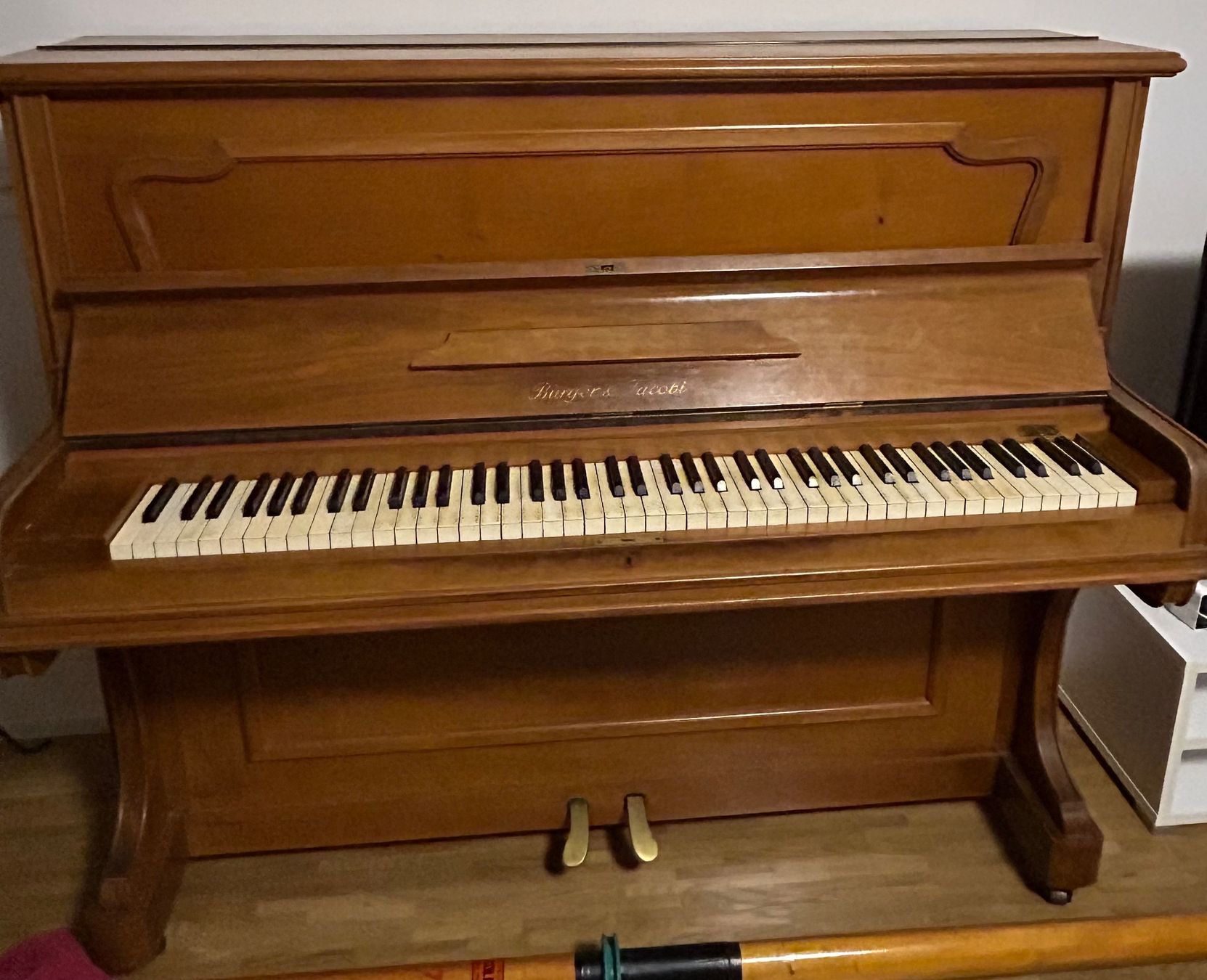 Burger & Jacobi Strumenti musicali: Piano Burger & Jacobi – Difettoso da Meyrin venduto da Charlie208
