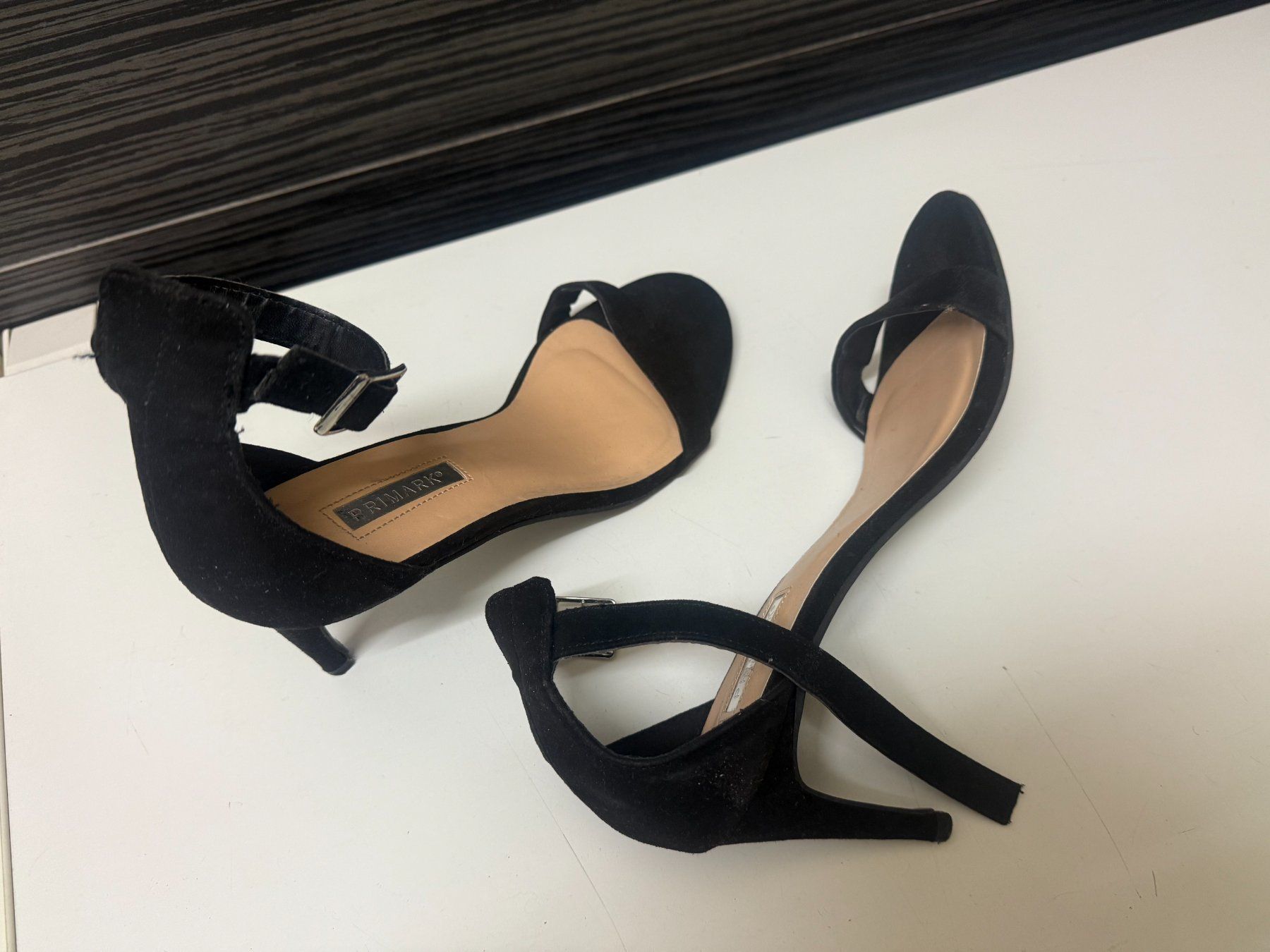Primark Scarpe da donna: 22. Escarpins ouverts – Nuovo (secondo la descrizione) da Le Locle venduto da tchanatakoua 2