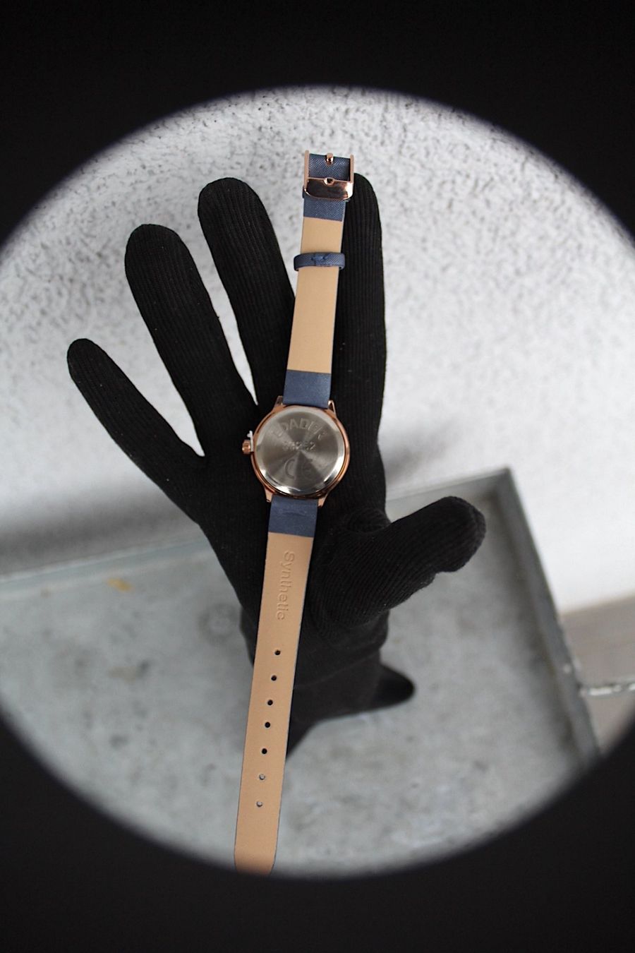 Orologi: Neue Damen Uhr, – Usato da Locarno venduto da madame-tus-sauds 5