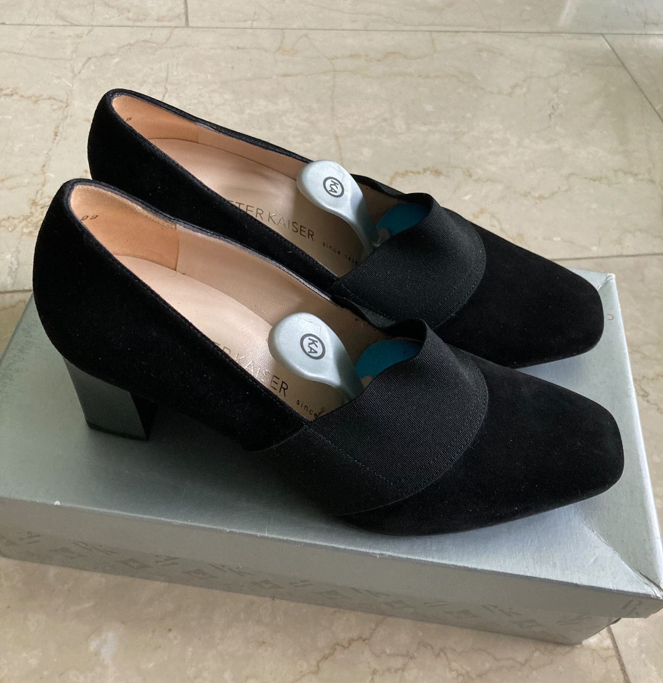 Kaiser Scarpe da donna: Peter Kaiser Schuhe, Gr. 5 1/2, schwarz – Usato da Hurden venduto da Ruby70 1