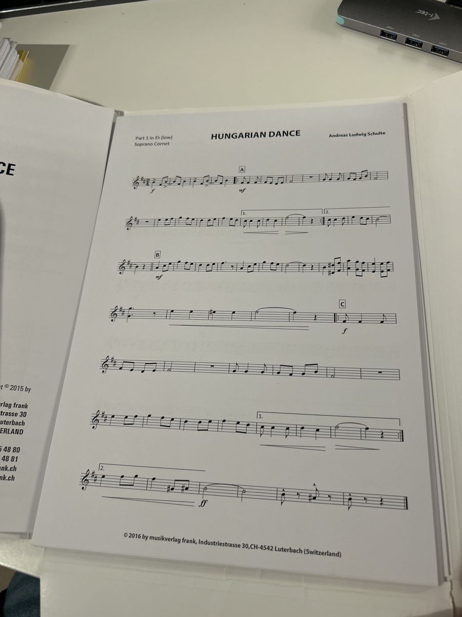 Banconote: Noten Flex4 Ensemble: Hungarian Dance – Nuovo (secondo la descrizione) da Galgenen venduto da Red27 2