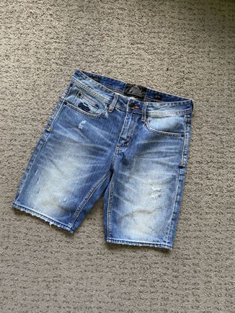 Short en jean délavé, coupe droite, taille 30 - Été
