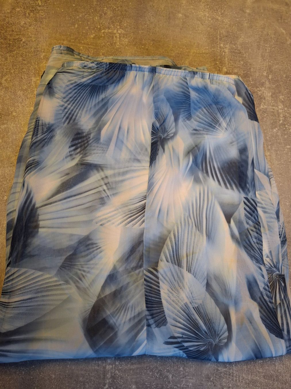 Gonne: Jupe taille élastique grandeur 48 marque Sommer Mann – Usato da Villiers venduto da san_jn5w 7