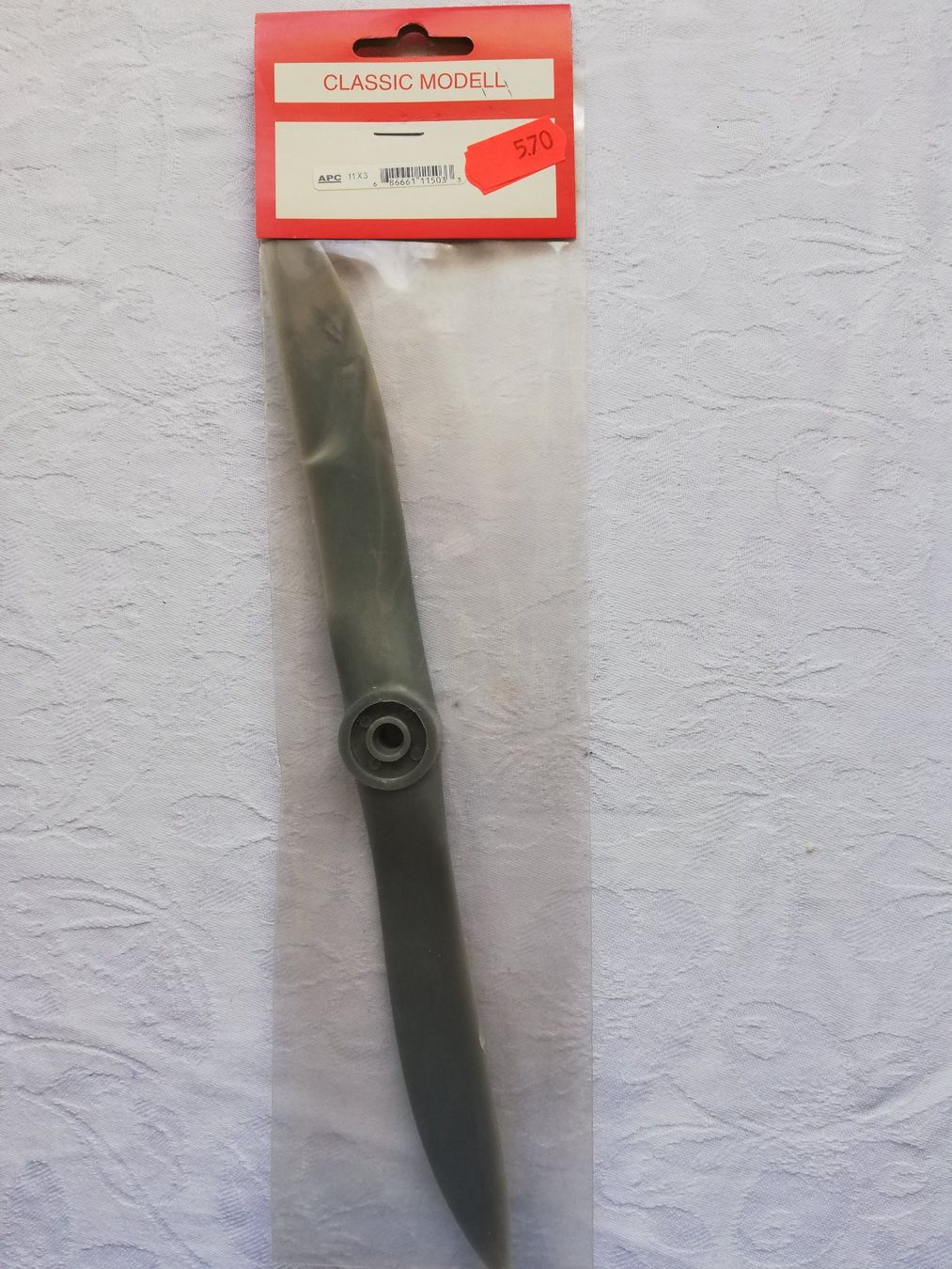 Modellismo RC: APC Propeller 2-Blatt 11 x 3 – Nuovo e nell'imballaggio originale da Flüh venduto da AMS-Modellbau