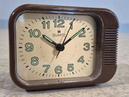 Vintage M-Quartz Alarm-Clock Wecker Uhr mechanisch