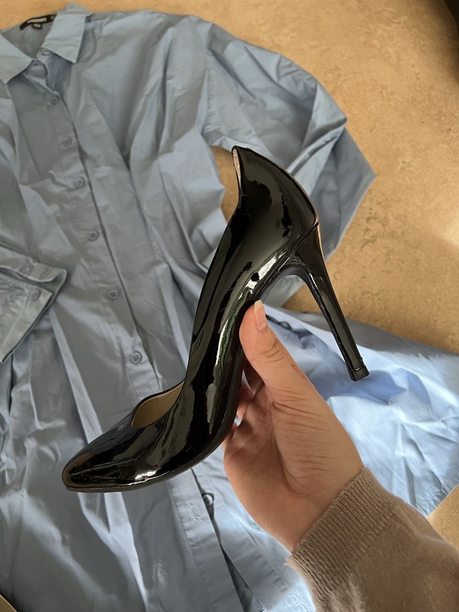 Lotti di vestiti: Outfit Set mit Schuhe – Usato da Dietikon venduto da vnsmrc 1