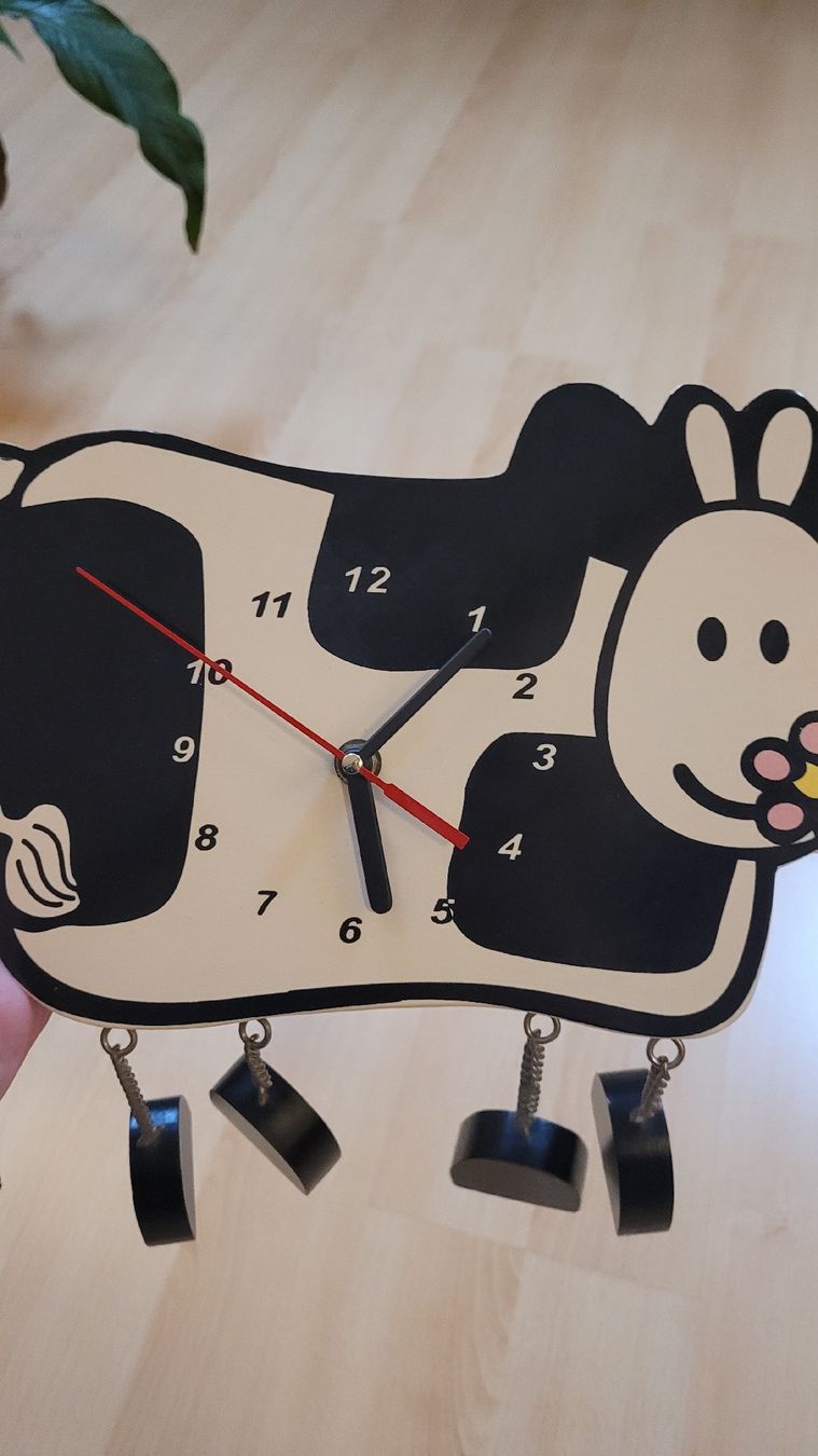 Orologi da terra & Orologi da parete: Horloge mural ludique vache avec fleur – Usato da Bavois venduto da ric_sh6k 3