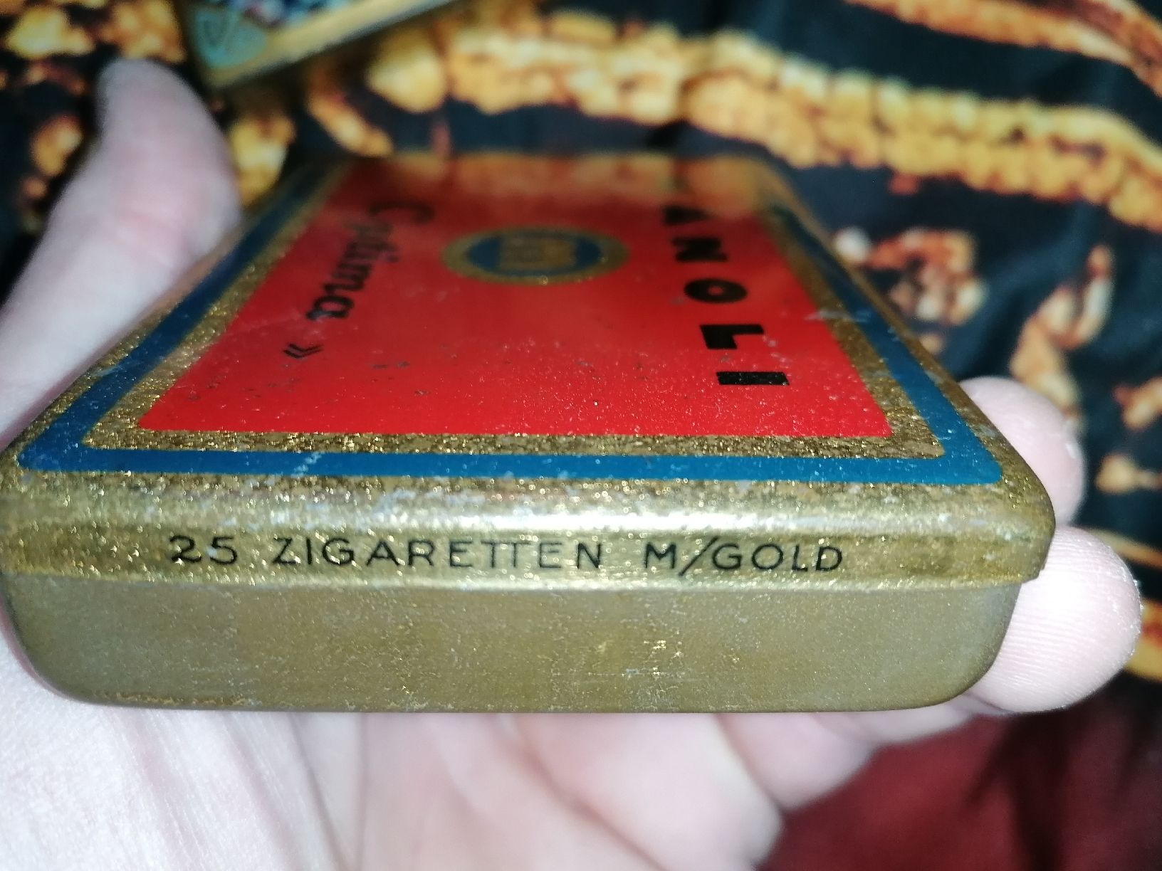Tabacchi: Antike Blechdose Manoli 25 er Optima Zigaretten – Usato da Zürich venduto da Tin4Life 2