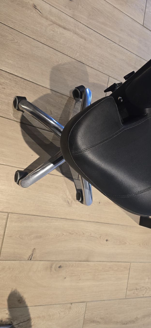 Sgabelli: ergonomischer Sattelhocker aktives Sitzen – Usato da Simplon Dorf venduto da div_blv9 3
