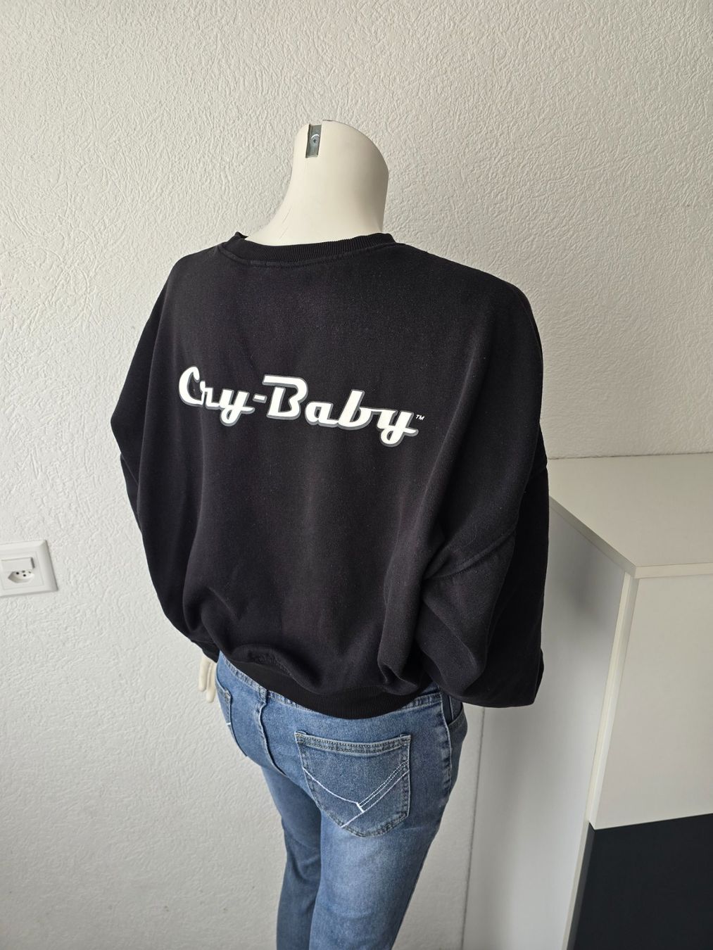 Pullover & Sweatshirts: Pull Cry Baby T-S – Gebraucht aus Les Verrières von kitel79 7