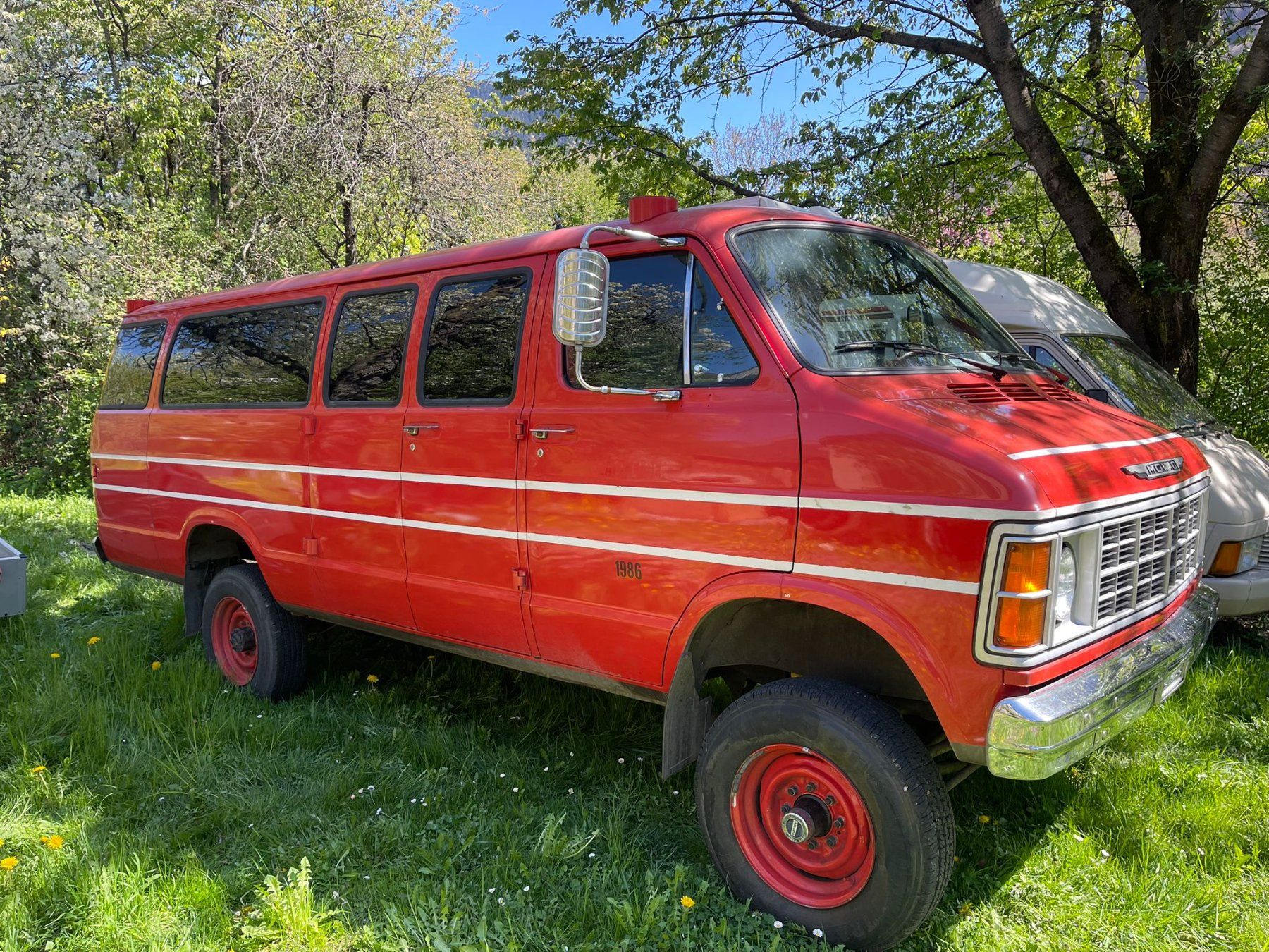 Veicoli da campeggio: Mowag Camper Bus – Usato da Chur venduto da furga 5