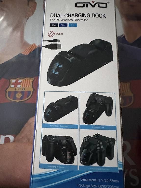Docking station: PS4 Controller Ladestation neu – Neuf avec emballage d'origine à Köniz par RetroBoy89 3