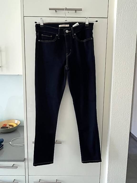 Levi's Jeans: Jeans - NEU - nie gebraucht - Levi – Neu (gemäss Beschreibung) aus Zürich von K.B123
