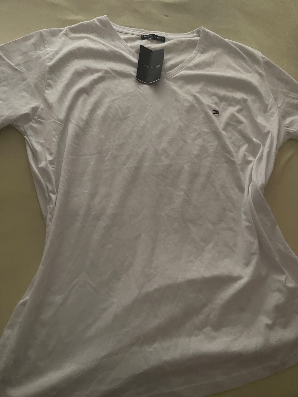 Tommy Hilfiger T-shirt: Hilfiger T Shirt, XXL – Nuovo e nell'imballaggio originale da Bolligen venduto da Aquella71 3
