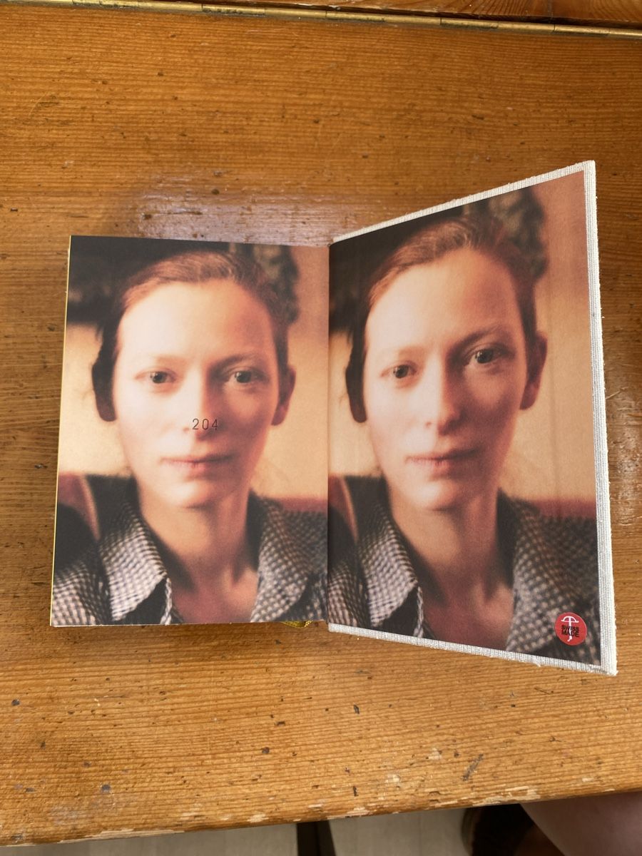 Libri: Buch Tilda Swinton dino Simonett – Nuovo (secondo la descrizione) da burgdorf venduto da kaethiduebi 1