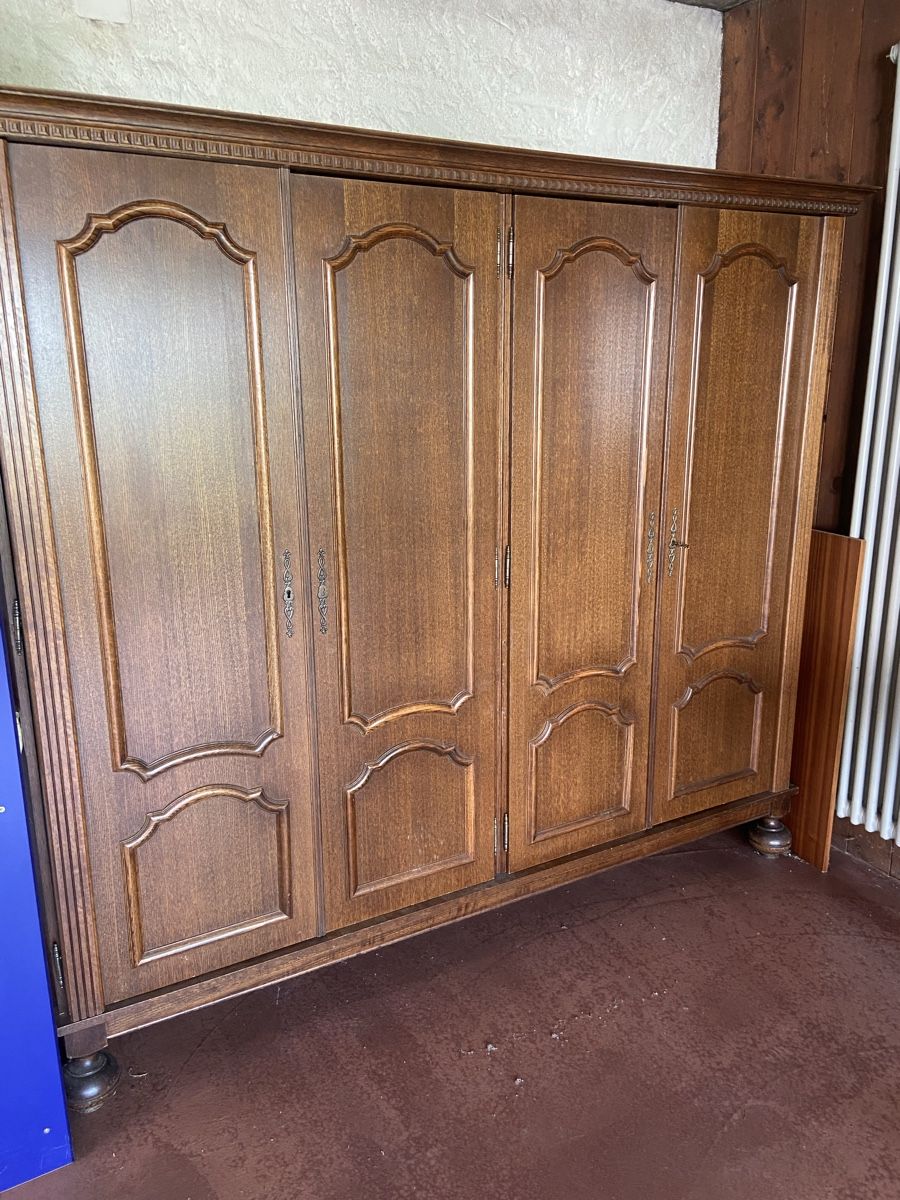 Armoires: Armoire de chambre – D'occasion à Bevaix par car_fyw5