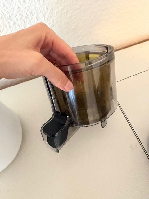 Hurom Appareils de cuisine: Hurom Slow Juicer – D'occasion à Zürich par Blumeeee 9