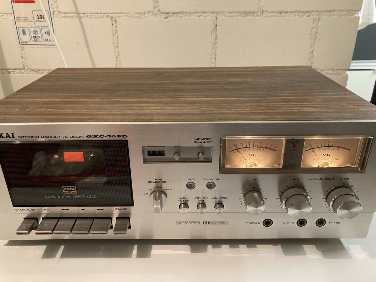 Akai Aufnahmegeräte: Akai GXC-709D Kassettendeck – Defekt aus Lenzburg von HanspeterT