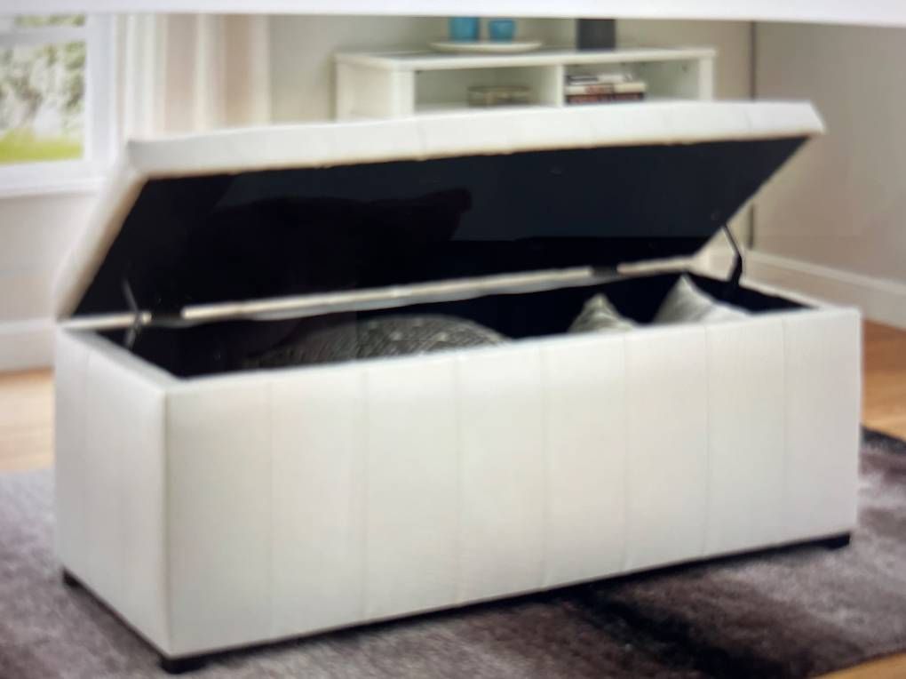 Panchine: Sitzbank mit Stauraum – Usato da Richterswil venduto da ELGE
