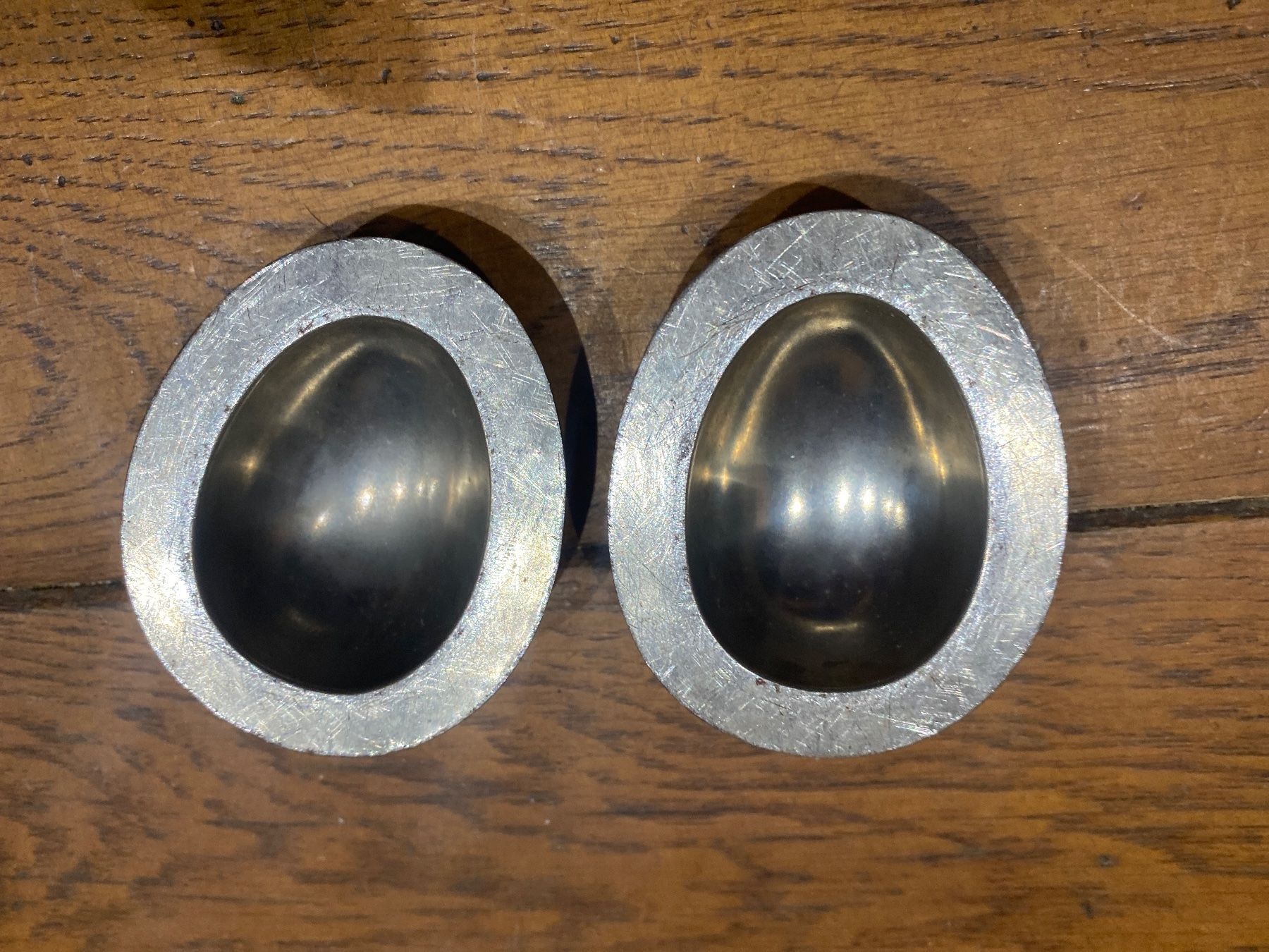 Teglie da forno: Moule chocolat schokoladenform œuf 5cm – Usato da Lajoux JU venduto da Briard0 1