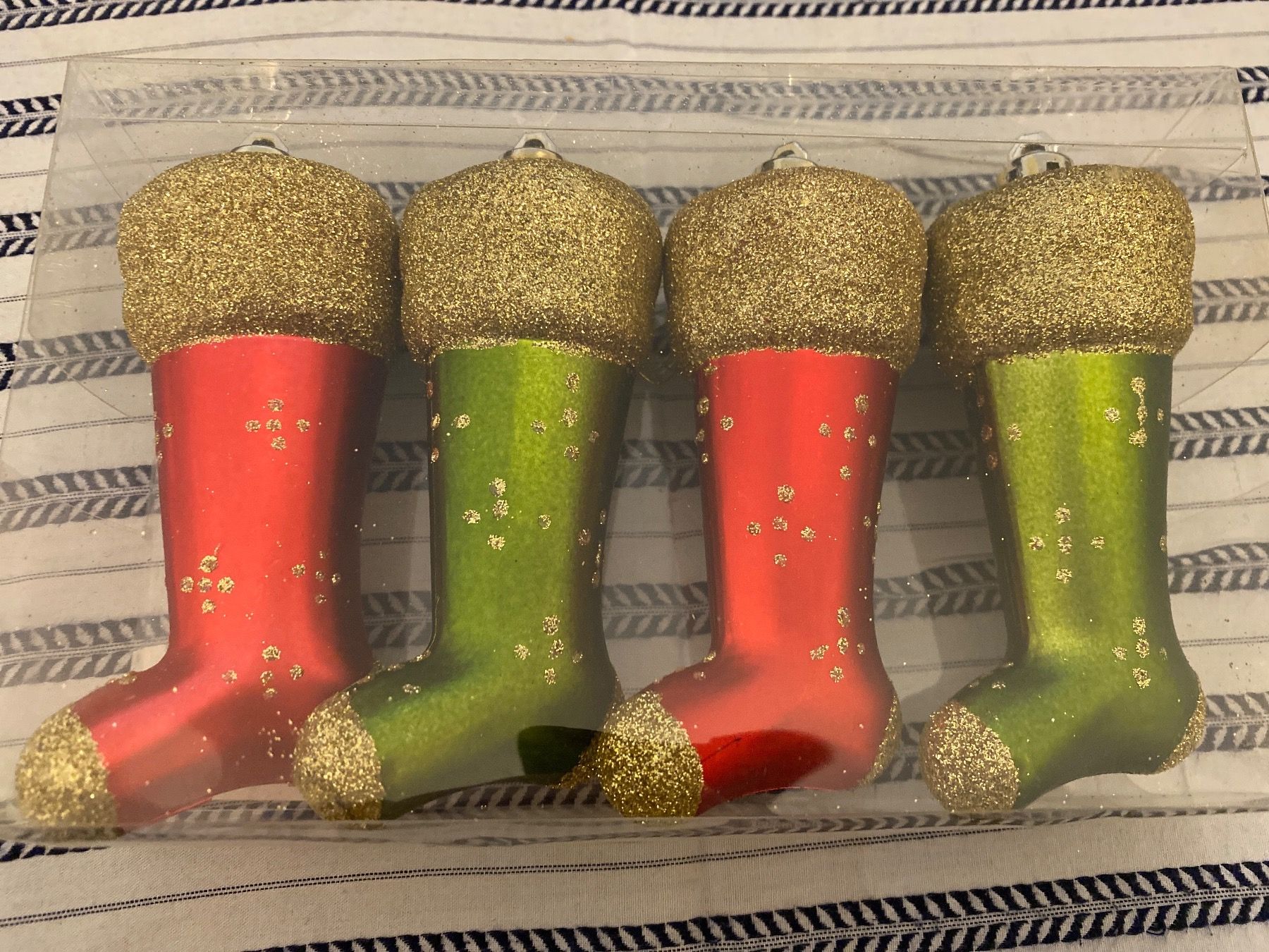 Tutte le decorazioni: Weihnachtskugeln Stiefel 4 Stück – Nuovo e nell'imballaggio originale da Buchrain venduto da Sisi83