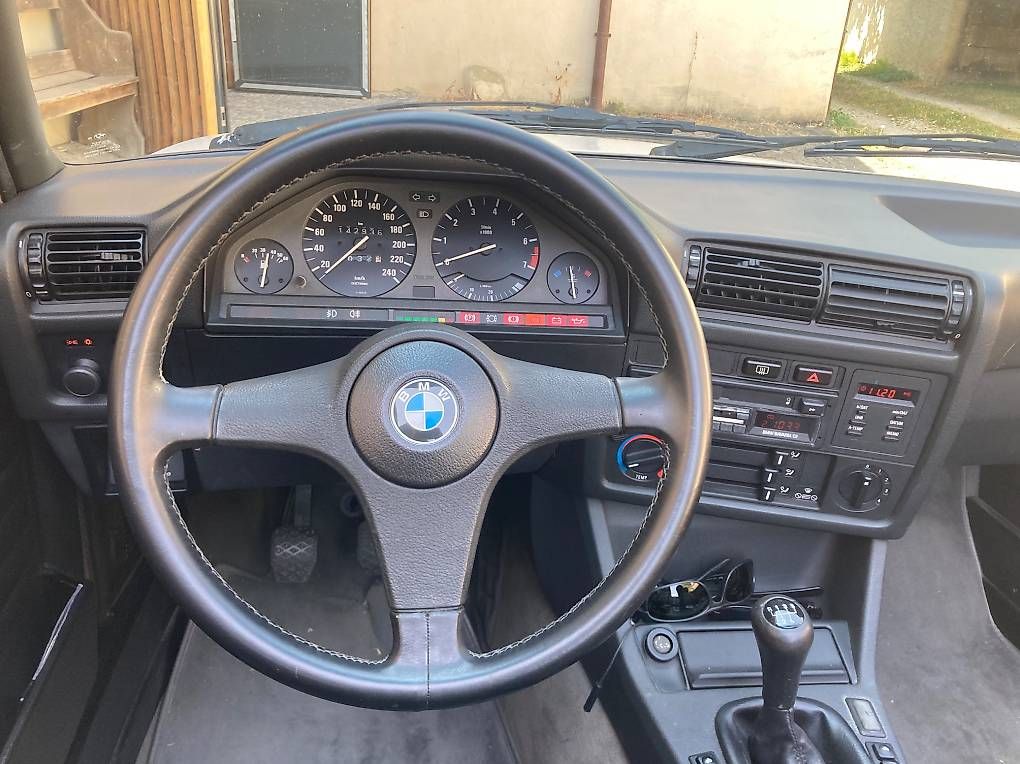 Autos: BMW cabriolet e30 – D'occasion à Ecublens VD par Zbi2 3