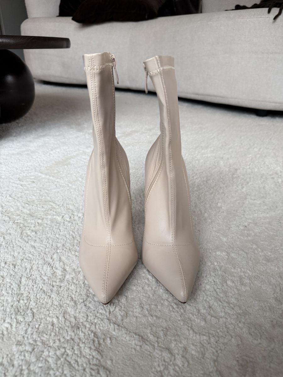 Damenschuhe: Beige Boots, Transparent Heel, Size 37 – Neu (gemäss Beschreibung) aus Dübendorf von ilianalou 3