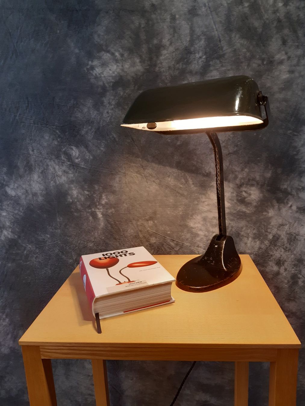 Bankamp Lampade: Alte Emaille  Banklampe Marke Viktoria – Usato da Winterthur venduto da lampenretter