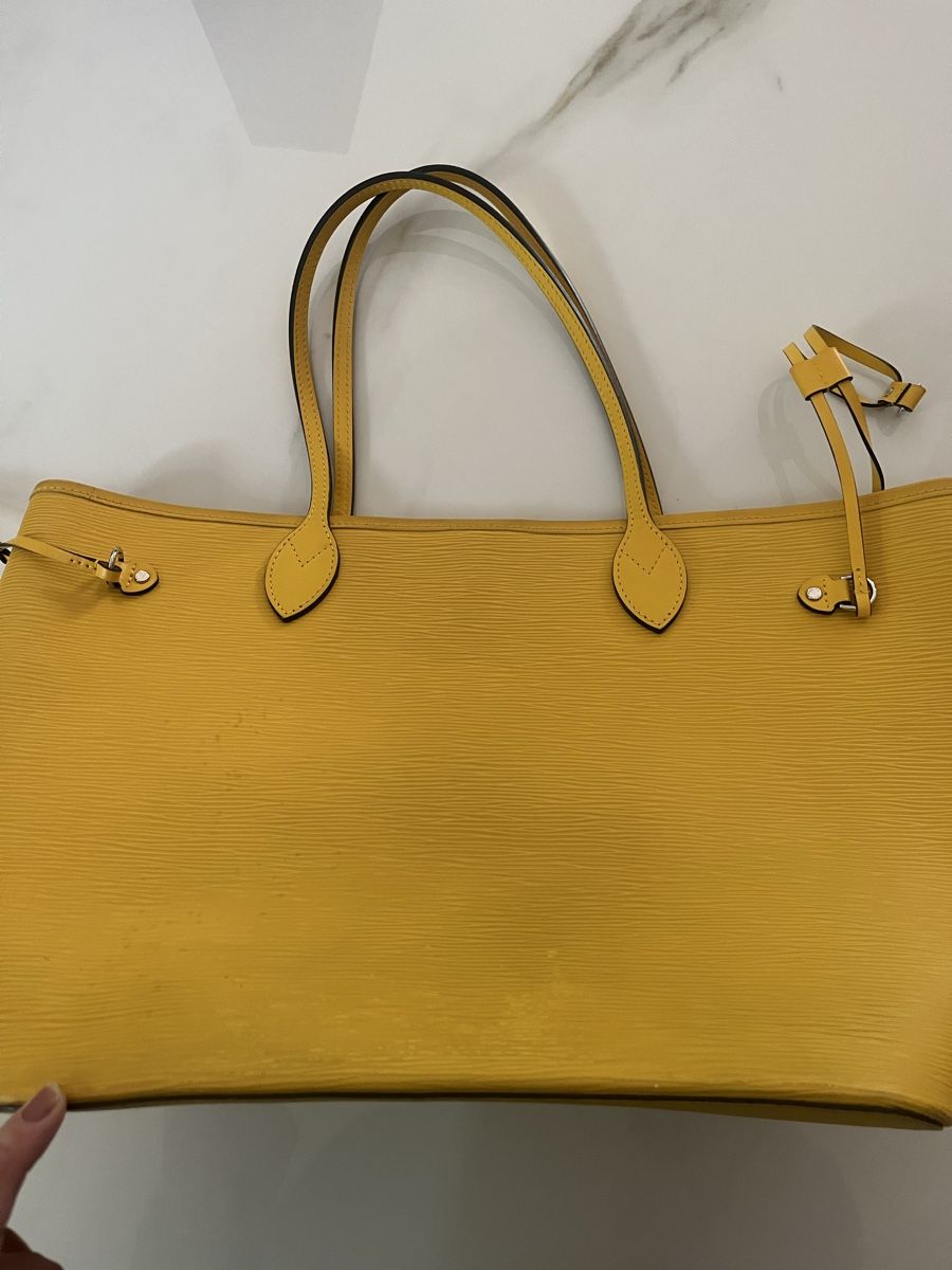 Louis Vuitton Borse da donna: Sac à main LV, cuir épi jaune  – Usato da Bellevue venduto da utilisatratice 1