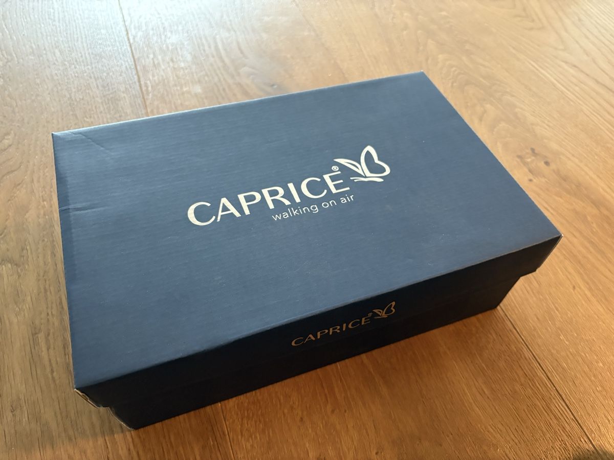 Scarpe da donna: Caprice Ocean Nappa Grösse 40 – Nuovo e nell'imballaggio originale da Wettswil venduto da lovesbikes 1