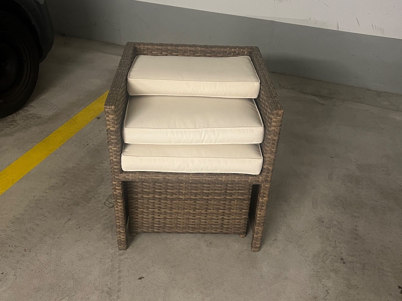 Set di tavolo e panche: Balkonset Merano von home24 – Usato da Muttenz venduto da FaBii18 7
