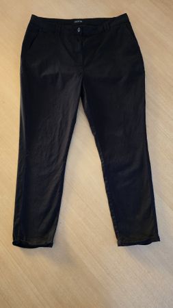 Chino Gr. 42 schwarz