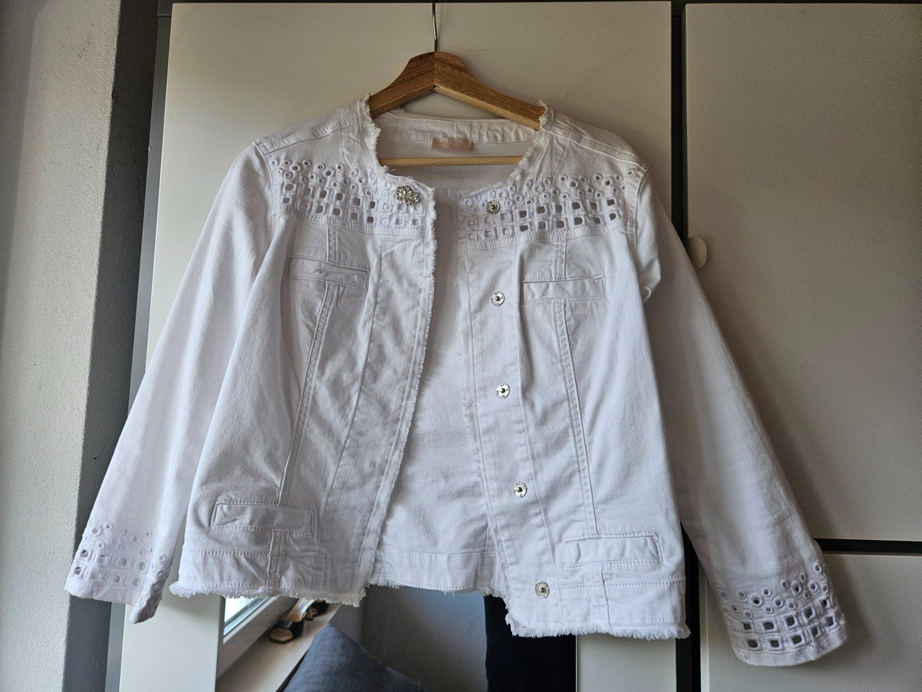 Liu Jo Giacche: Veste Liu-Jo – Nuovo (secondo la descrizione) da Tolochenaz venduto da Dorry01 1