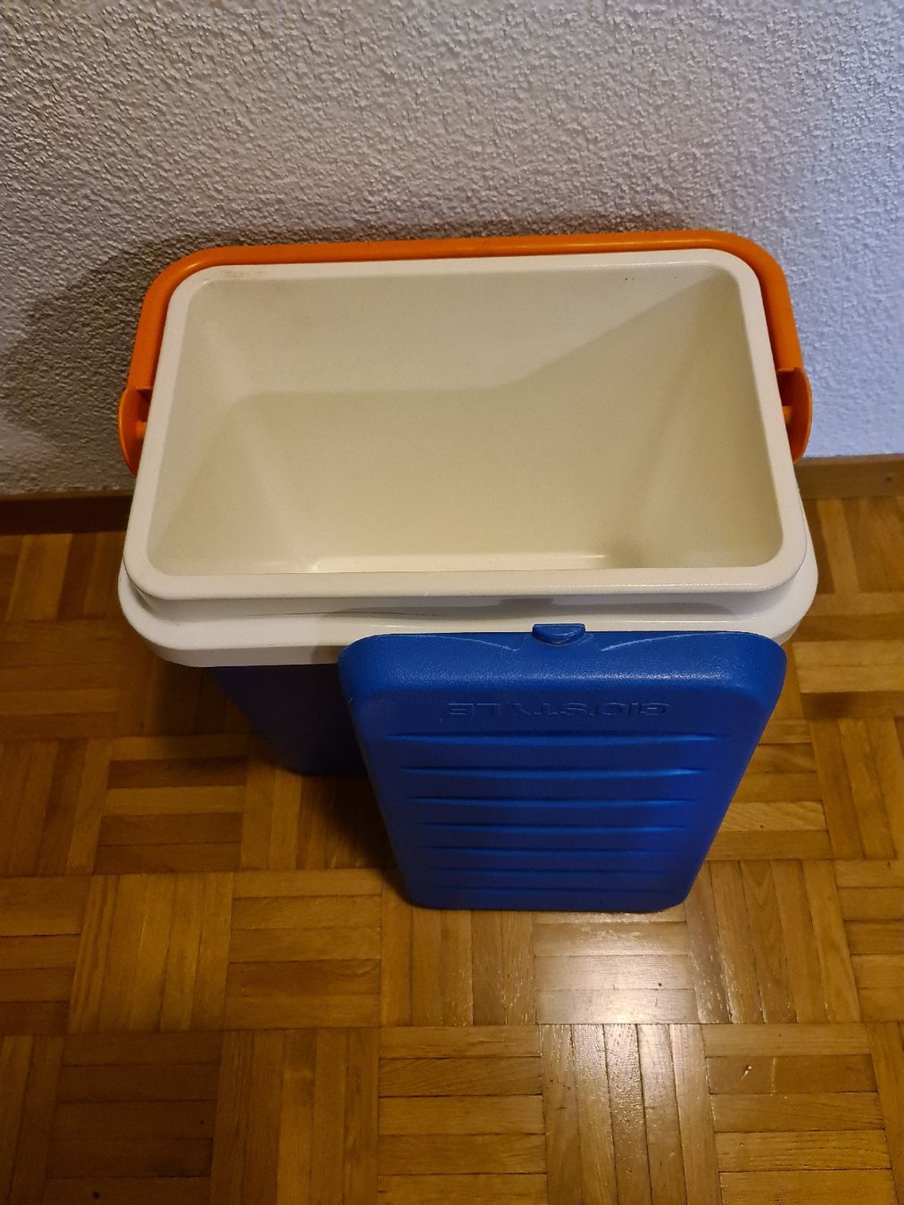 Frigoriferi & Refrigeratori: Kühlbox GIOSTYLE blau – Usato da Thun venduto da erh_fs86 1