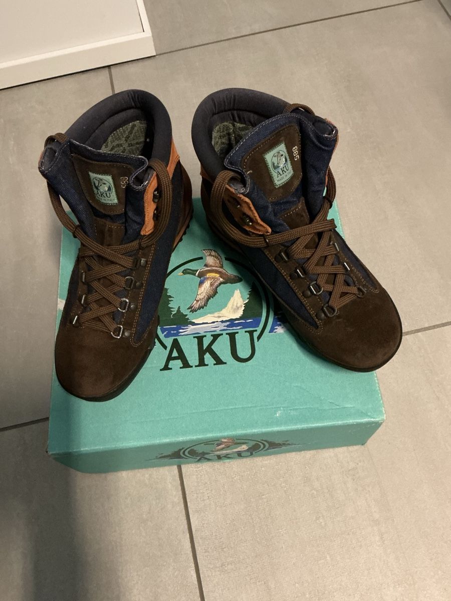 Damenschuhe: Scarponi Aku – Gebraucht aus Cadenazzo von bor_5v5k