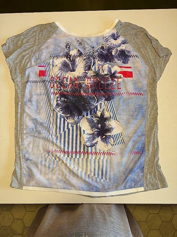 T-shirt: T -Shirt Gr. XXL – Usato da Nottwil venduto da Frontal