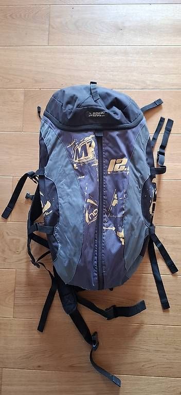 Kite: Aile de snowkite – Gebraucht aus Corcelles NE von geo_9xf8