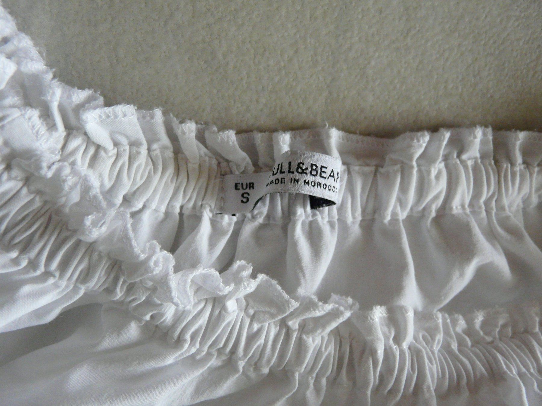 Top: T-shirt Top haut Pull & Bear neuf EU S – Nuovo (secondo la descrizione) da ERLINSBACH venduto da doudouce 2