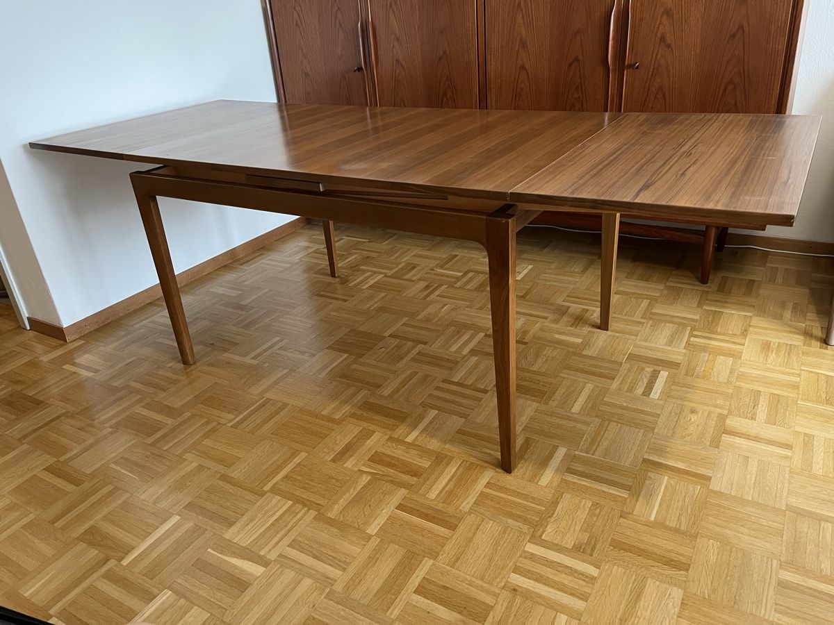Tavoli: Midcentury Esstisch aus Holz – Usato da Nidau venduto da her_8jrt 3