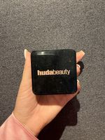 Cipria Huda Beauty Easy Bake Duo Cherry Peach usata