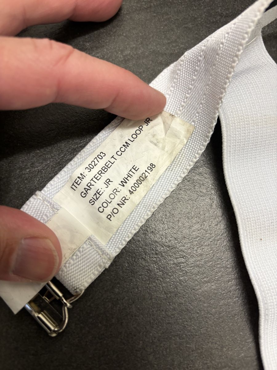 Ccm Biancheria intima: CCM Stulpenhalter – Usato da Diepoldsau venduto da 5RO5WE 1