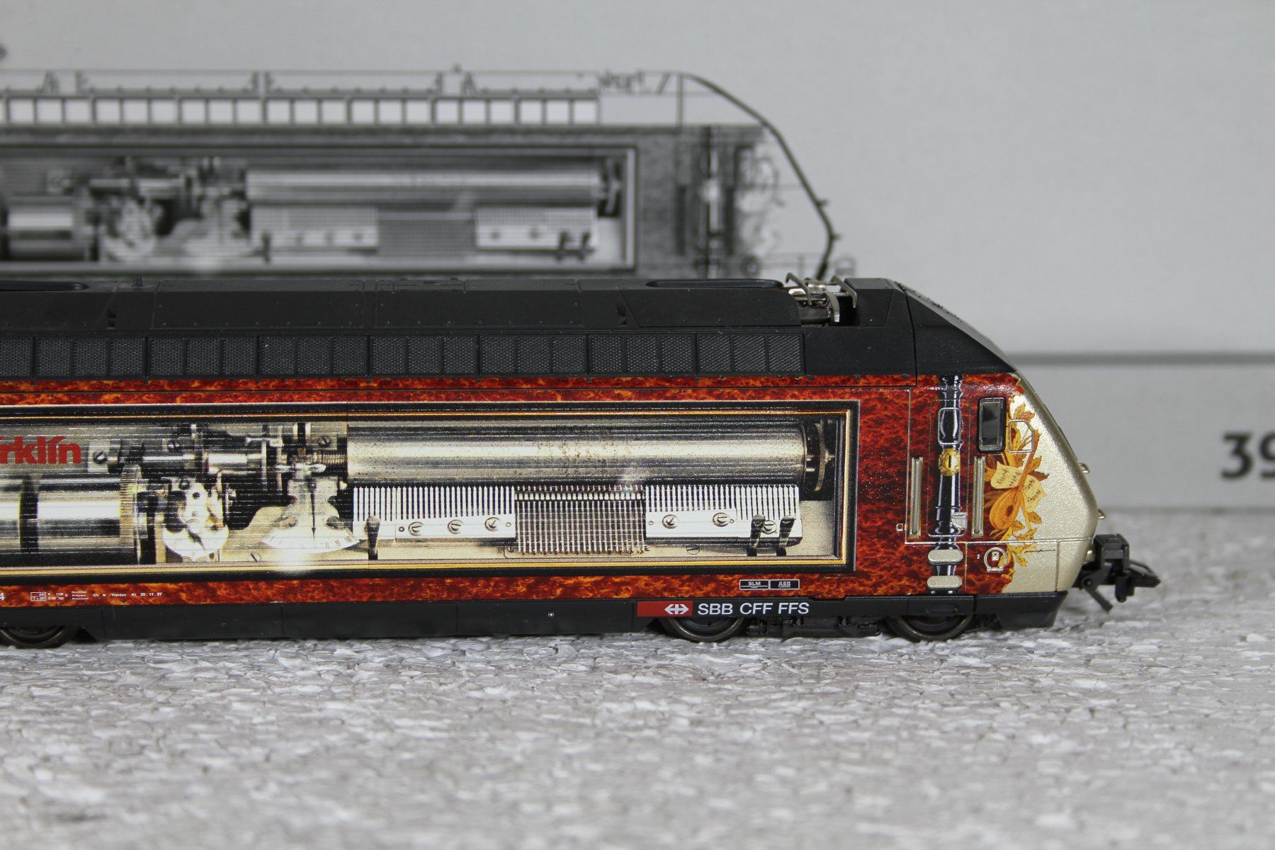 Märklin Modellini di ferrovie: Märklin 39601 SBB Re 460 Spieldose – Usato da Triesen venduto da cor_62ts 2