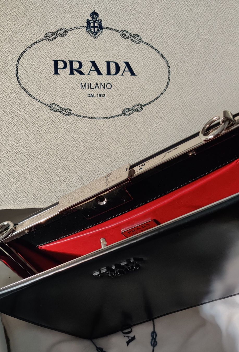 Prada Borse da donna: PRADA SPAZZOLATO BAG \ NEW \ with PURCHASE RECEIPT \ Fullset – Nuovo (secondo la descrizione) da Zollikon venduto da ces-chic 2