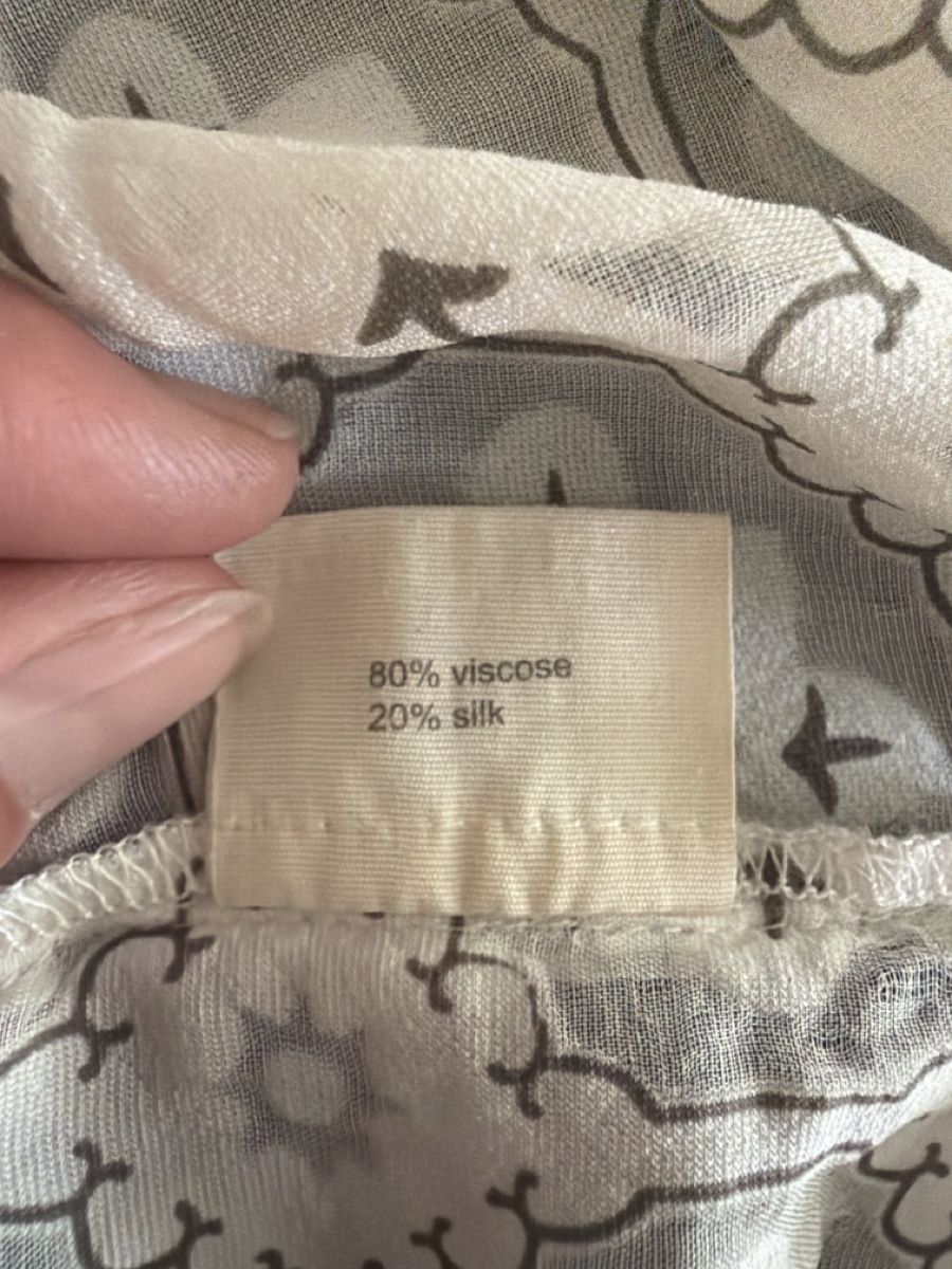 Nile Blusen: NILE Bluse mit Muster Grösse M neuwertig 80% Viskose – Neu (gemäss Beschreibung) aus Bassersdorf von mmo_gcx7 5