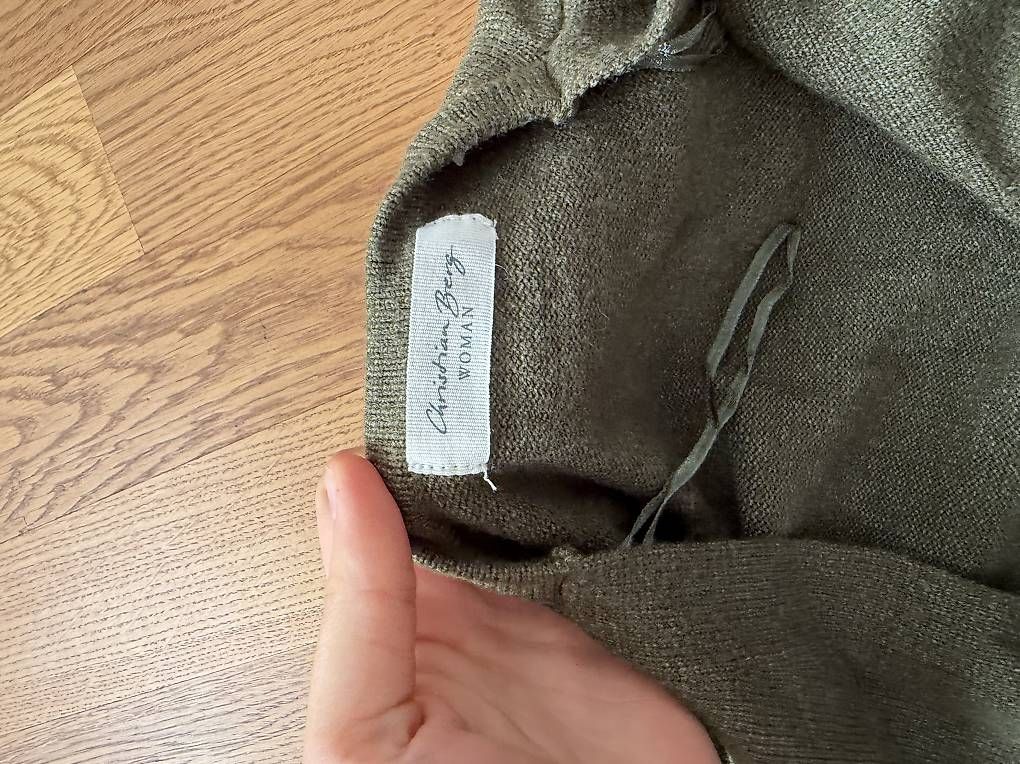 Giacche: Langer Cardigan – Usato da Arlesheim venduto da ann_tnc9 1