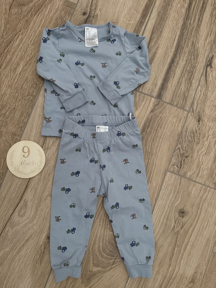H&M Pigiama & Simili: Pyjama bébé – Nuovo (secondo la descrizione) da Farvagny-le-Grand venduto da Mel_1726