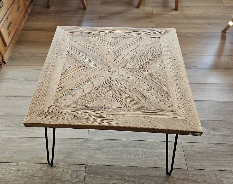 Articoli in legno: COUCHTISCH mit Holzplatte – Usato da Buchs SG venduto da Hummel8 2