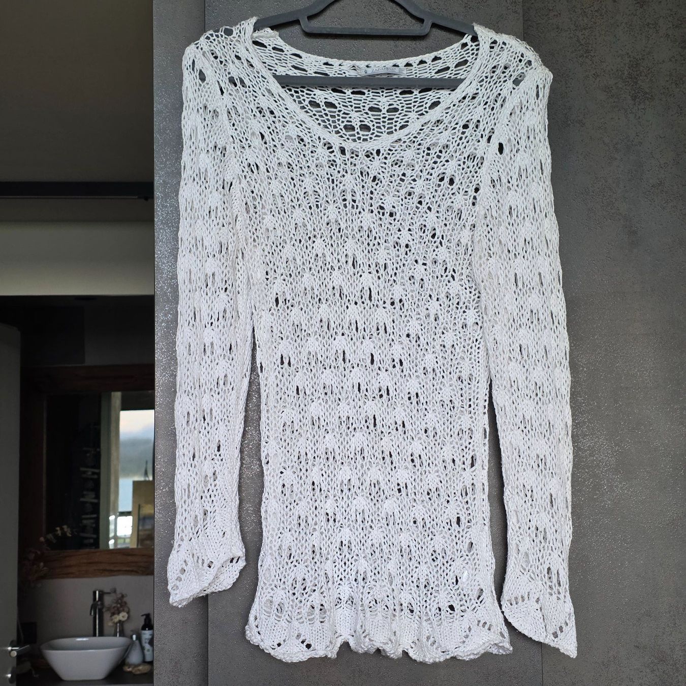 Maglioni & Felpe: 🐸 ZABAIONE GEHÄKELTER PULLOVER / STRANDPULLOVER WEISS – Usato da Môtier (Vully) venduto da Frogs